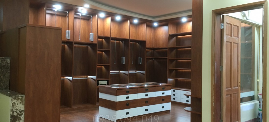 Phòng thay đồ đẹp mang phong cách cổ điển sở hữu thiết kế trang hoàng