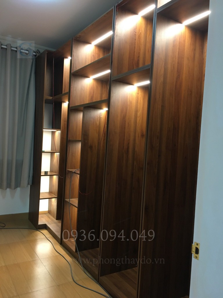 Mẫu phòng thay đồ tân cổ điển cho phòng ngủ